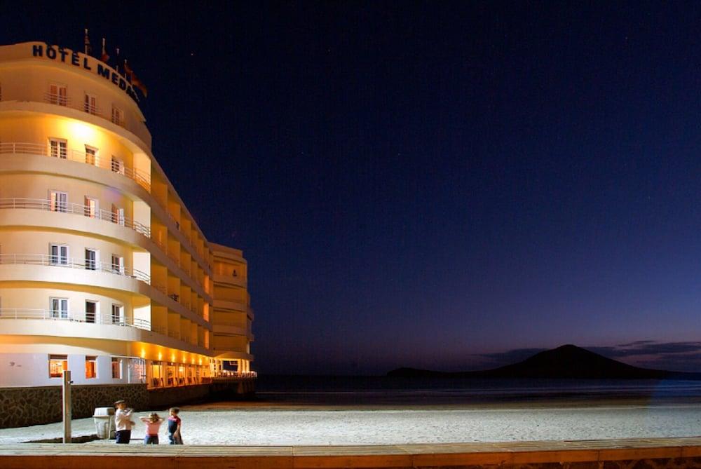 Hotel Medano מראה חיצוני תמונה